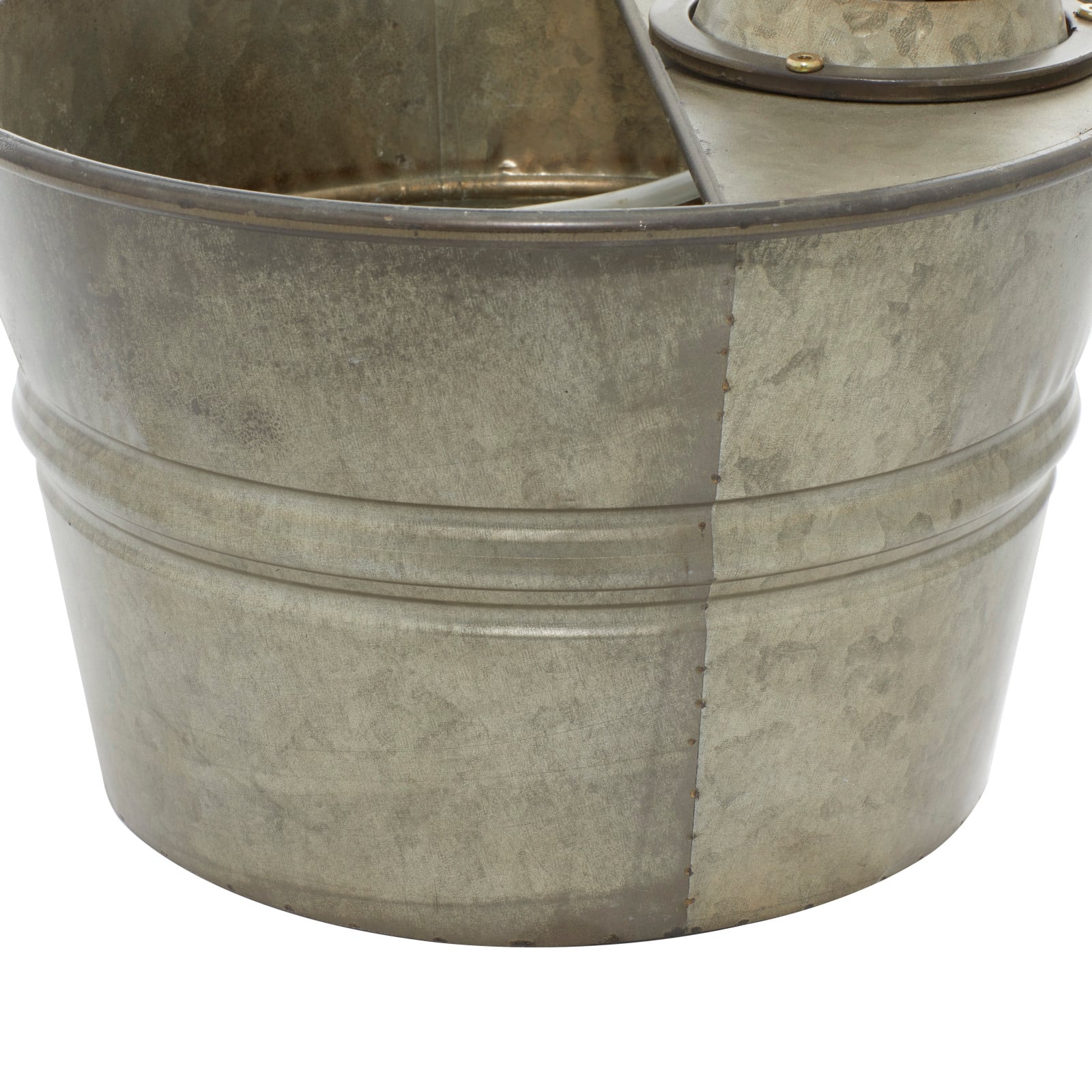 Grey Iron Farmhouse Fountain, 18" x 15" x 17"