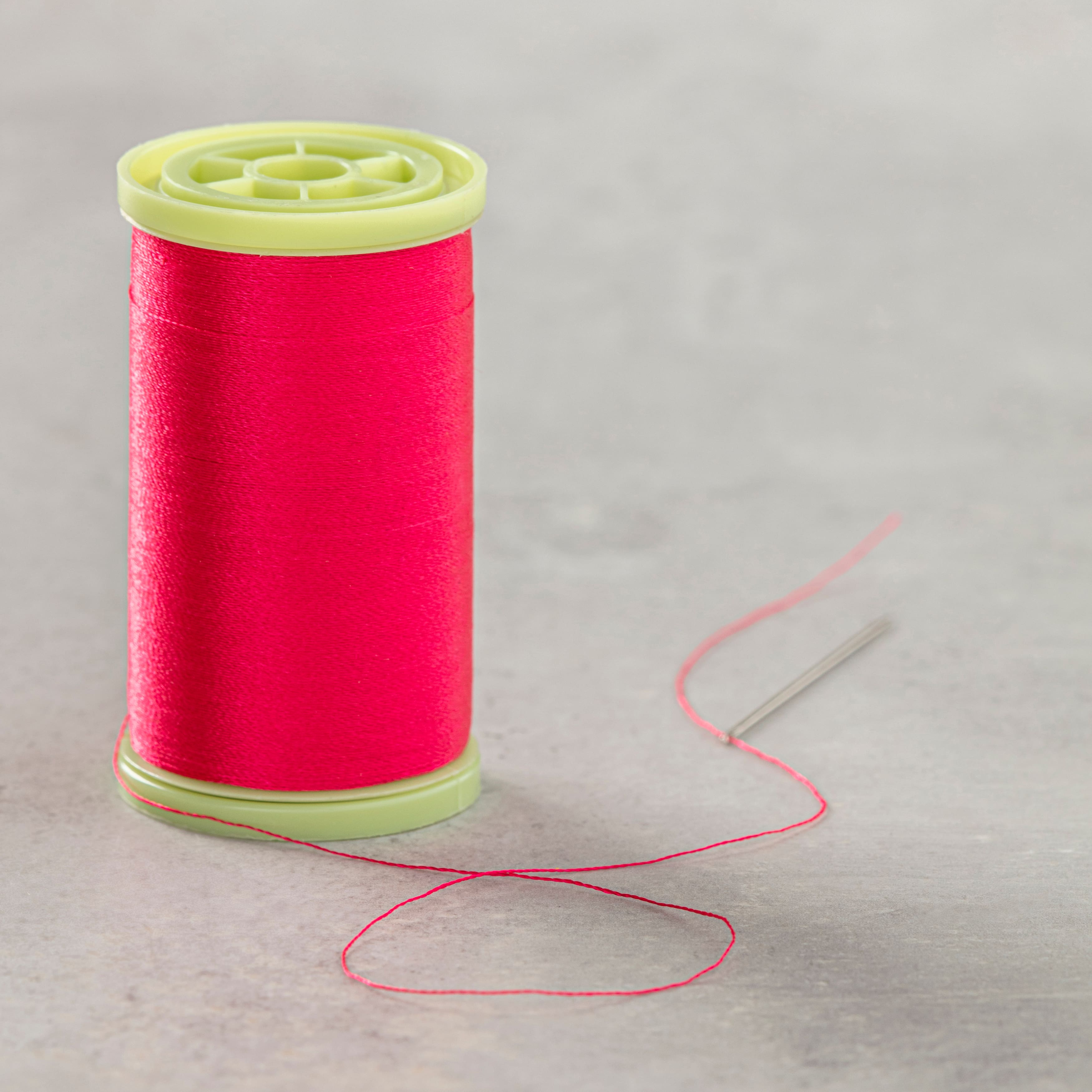 Coats® Trilobal Machine Embroidery Thread