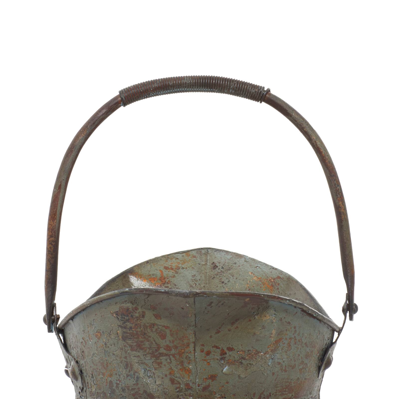 Silver Metal Rustic Planter Set