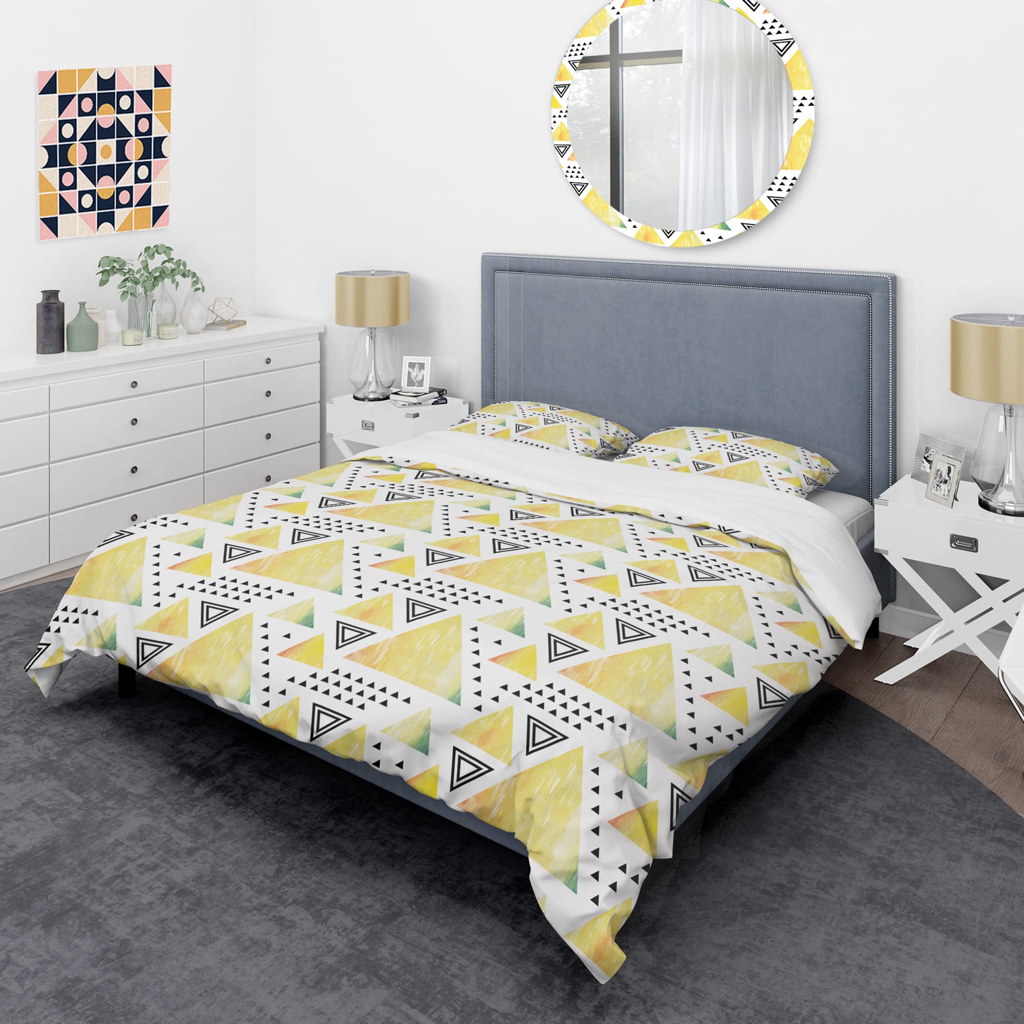 Designart 'Triangular Retro Design IV' Mid-Century Duvet Cover Set