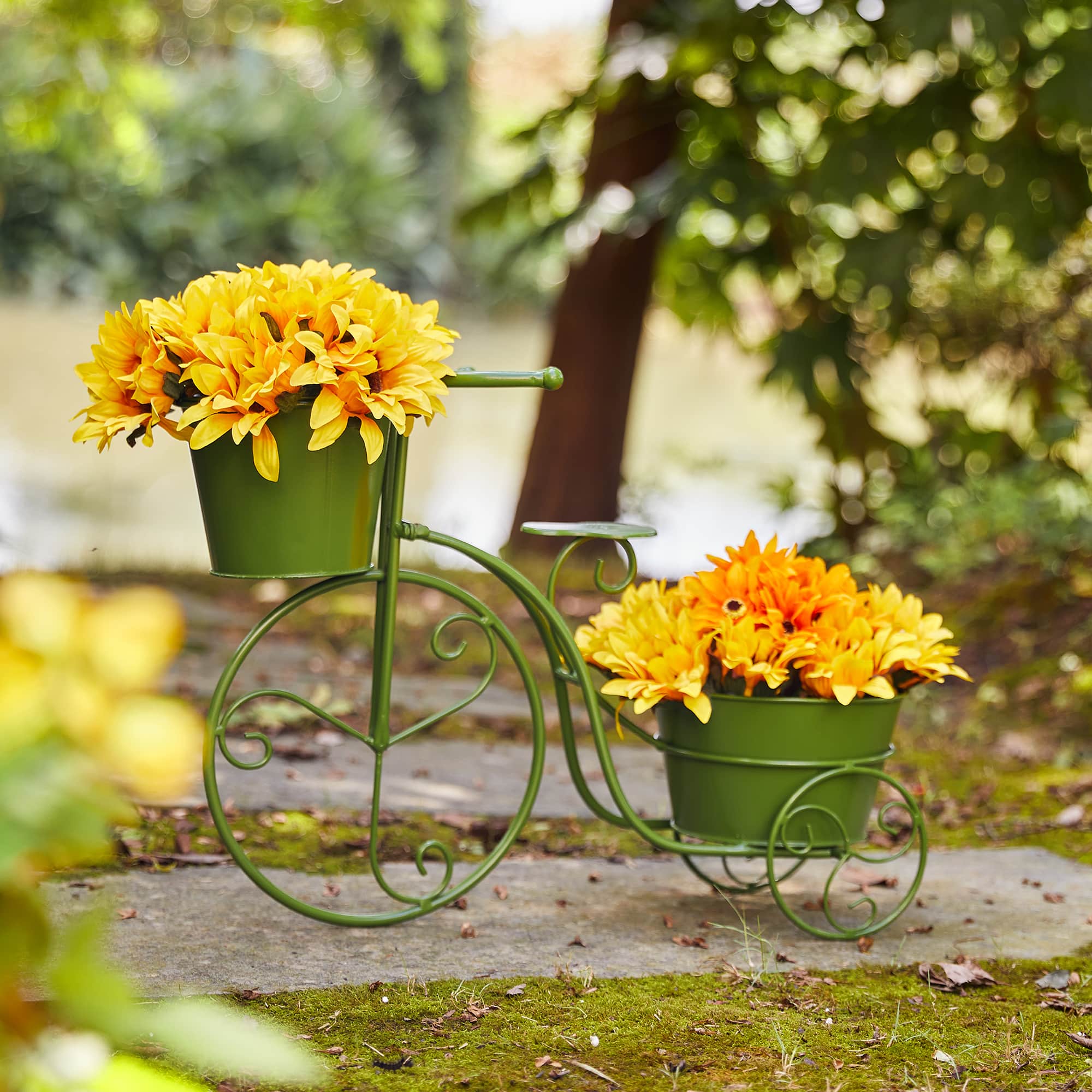 Glitzhome® 21.5'' Green Metal Bicycle Plant Stand