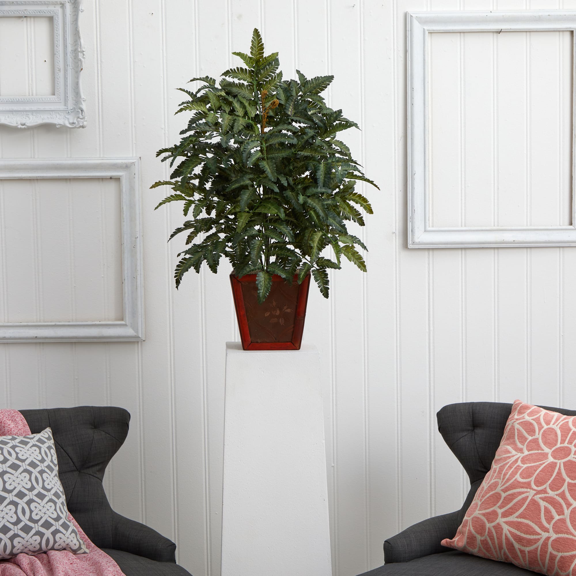 3ft. Bracken Fern in Wooden Planter
