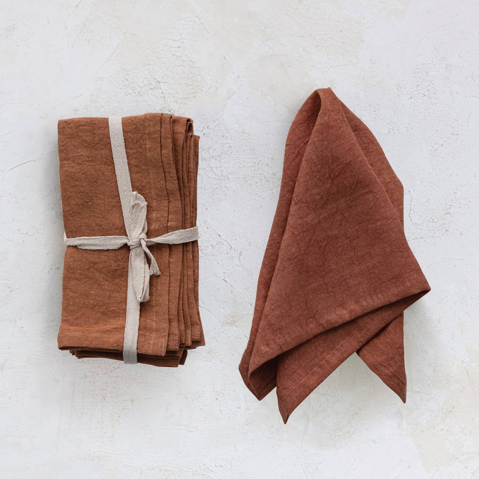 Hello Honey® 18" Square Stonewashed Linen Dinner Napkins