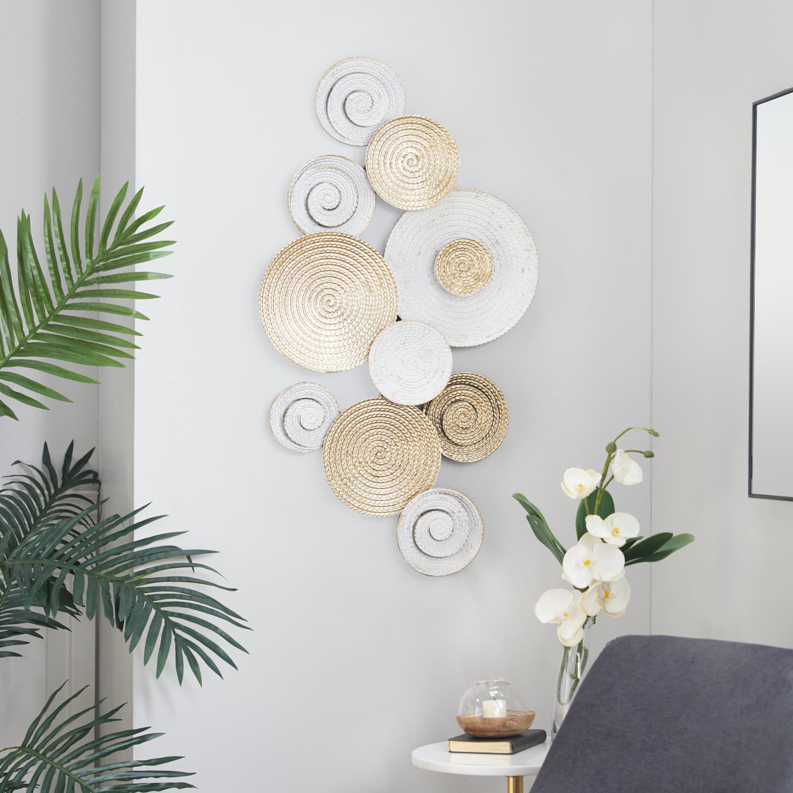 Gold Metal Contemporary Wall Decor, 21" x 36" x 2"