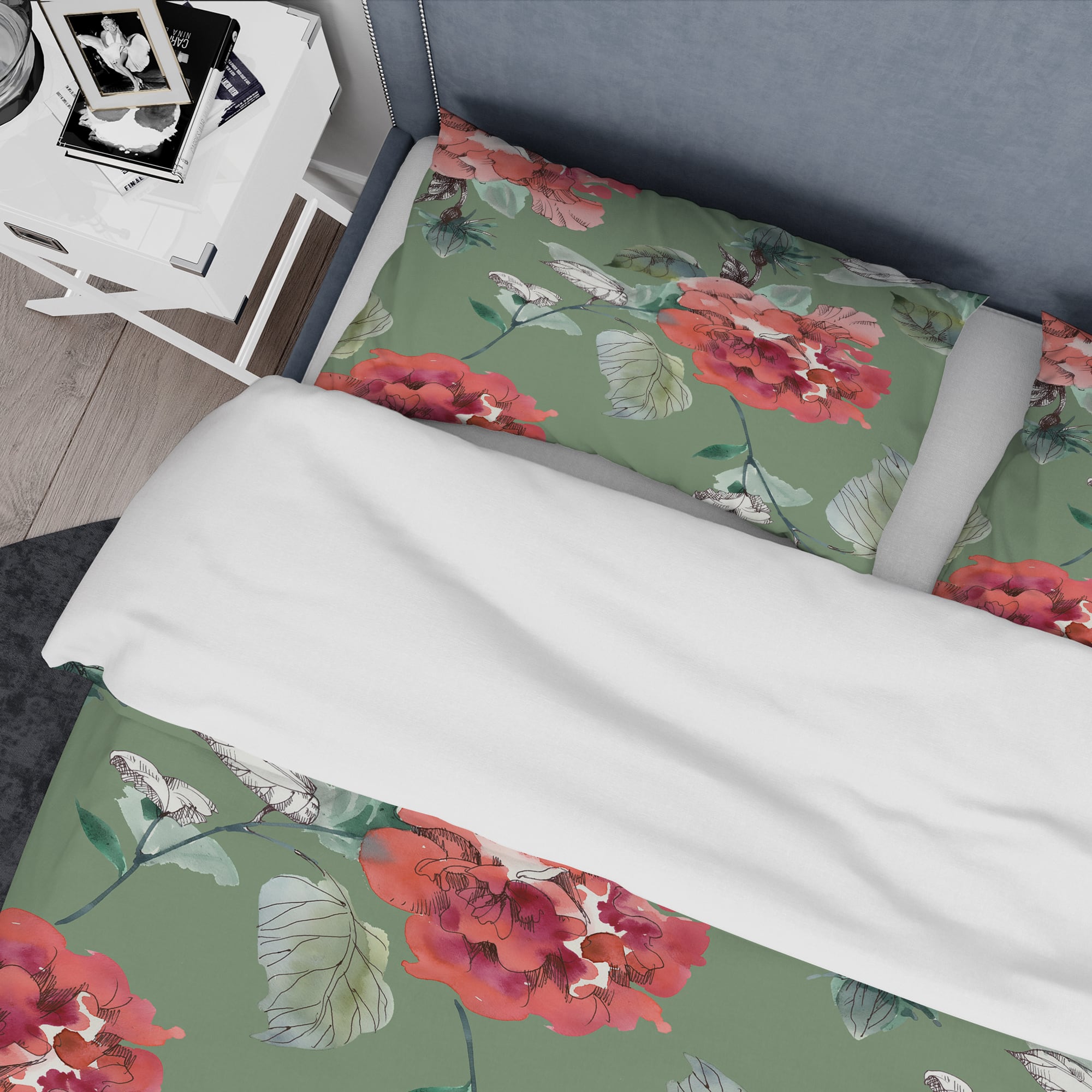 Designart 'Red Flowers in Green Background' Traditional Bedding Set