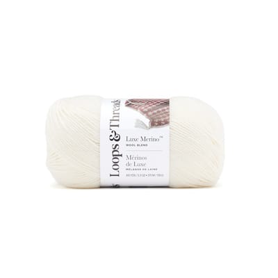 Luxe Merino™ Solid Yarn by Loops & Threads®